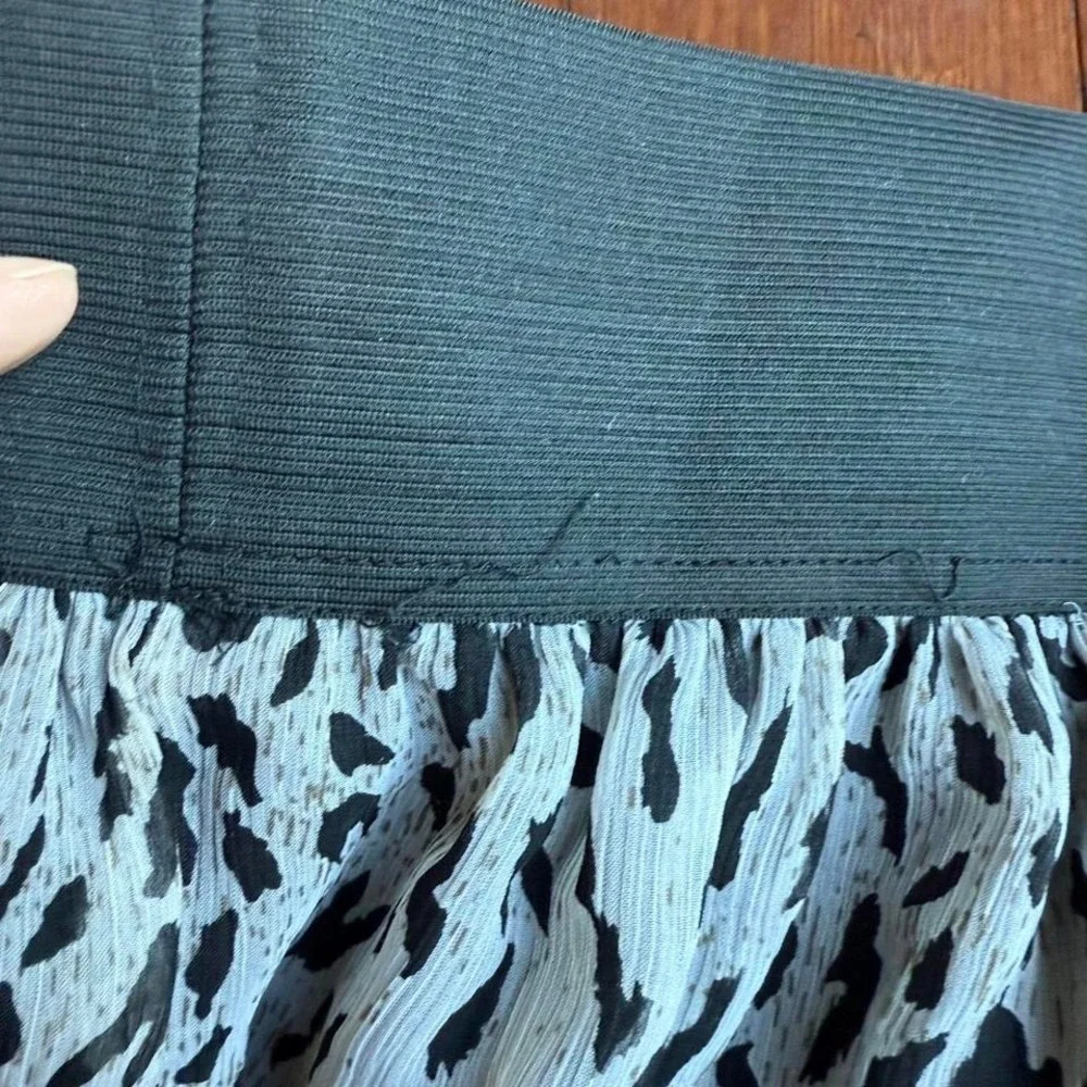 Cute Wet Seal Mini‎ Skirt